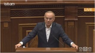 Մեկն էլ լիներ պատեպատ տար այդ նույն վարչապետին այս ճգնաժամի համար. Սեյրան Օհանյան