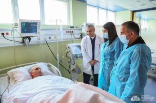 Վնասվածքներ ստացած փրկարարների կյանքին վտանգ չի սպառնում․ ՆԳ նախարարը տեսակցել է հրշեջ-փրկարարներին