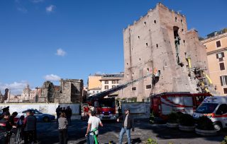 Հռոմի Կոլիզեումի մոտ փլուզվել է միջնադարյան Կոնտի աշտարակի մի մասը