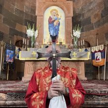 Ո՞վ կարող է մատուցել պատարագ. օծումը քահանայի սեփականությունը չէ. Սամվել դպիր Գրիգորյան