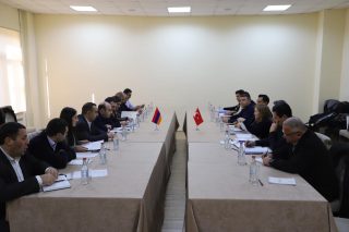 Գյումրի-Կարս երկաթգծի վերականգնմանն ուղղված տեխնիկական քննարկումների 2-րդ փուլն է կայացել. ԱԳՆ