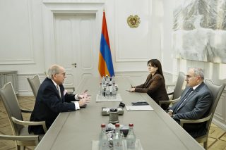 Նիկոլ Փաշինյանն ընդունել է շվեյցարահայ գործարար և բարերար Վահե Գաբրաշին