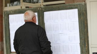 «Համահայկական ճակատ»-ի վստահված անձը պնդում է՝ քաղաքացուն ուղղորդել են քվեարկել Արգիշտի Մեխակյանի օգտին. «Ազատություն»