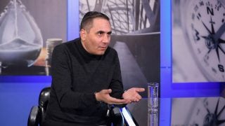 Սա պատերազմ է Հայաստանի դեմ, և, այո՛, ամեն մեկն իր մեջ պետք է այդ որոշումն ընդունի՝ ինքը հա՞յ է, թե՞ սպանդի մատերիալ. Արման Աբովյան