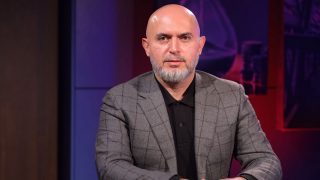 Խոսքի ազատությանը գնալով ավելի է մարտահրավեր նետվում «վարչական գրաքննության» անցմամբ. Աշոտյանը շարունակում է հրապարակել ՀՀ մասին վերլուծությունից հատվածներ