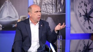 Փաշինյանի վերընտրությունը կատաստրոֆիկ է լինելու. Ալիևն այդ ընտրության դիմաց իր գինն է պահանջելու. Արմեն Մանվելյան