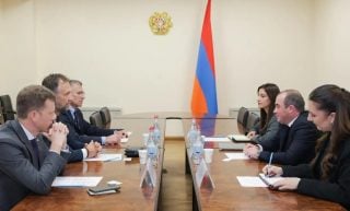 Oracle ընկերության ներկայացուցիչները հանդիպել են ԲՏԱ փոխնախարարի հետ