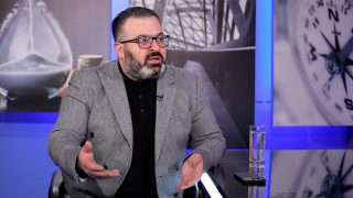 Քաղաքացին օրուգիշեր աշխատում է վարկային պարտականությունը կատարելու համար, իսկ բանկերը ստանում են գերշահույթներ. Գառնիկ Դանիելյան