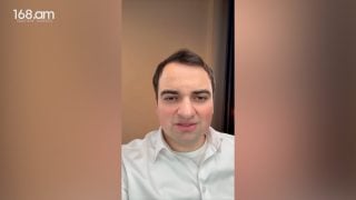 Գիտե՞ք` ինչի անգամ բոթասիս գույնի մասին ստատուս գրող ՔՊ -ականները ձայն չհանեցին…Նարեկ Կարապետյան