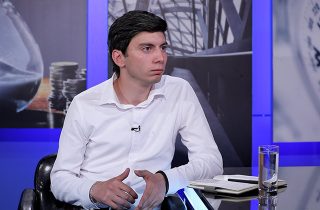 Իշխանությունը քանդում է ամեն ինչ. Շիրազ Մանուկյանց