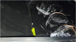 Բացահայտվել և կանխվել է ԻԻՀ-ից մաքսանենգ ճանապարհով դեպի ՀՀ տարածք առանձնապես խոշոր չափերի թմրամիջոցներ տեղափոխելու դեպք