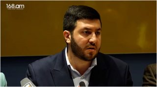 Քոչինյանի համար բռնի տեղահանված արցախահայերի վերադարձի հարցը և ադրբեջանցիների՝ Հայաստանում բնակվելու հարցը նույն հարթության մեջ են