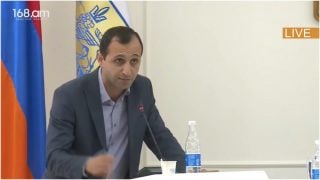 Դուք բանսարկու եք, միշտ ասելու եմ. ավագանու անդամը՝ ՔՊ-ականին