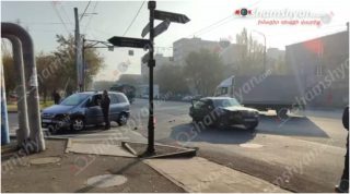 Երևանում բախվել են «Opel Zafira»-ն և «Mercedes»-ը