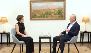 Արայիկ Հարությունյանը չուզեց հանդիպել, փոխանցել էր՝ եթե ես հանդիպեմ Ռոբերտ Քոչարյանի հետ, ՀՀ վարչապետն ինձ ուտելու է, 3-րդ օրը հասկացա, որ 44-օրյայում պարտվելու ենք․ Ռոբերտ Քոչարյան