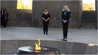 ԱՄՆ պետքարտուղարի քաղաքական հարցերով տեղակալն այցելել է Հայոց ցեղասպանության հուշահամալիր