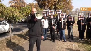 Հարգելի դեսպան Քվին, արդյո՞ք Նարեկ Սամսոնյանն ու Վազգեն Սաղաթելյանը կարող են կալանավորել իրենց քաղաքական հայացքների համար. Դավիթ Ֆիդանյան