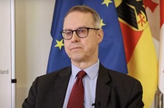 Գերմանիայի դեսպանը դիվանագիտական ծառայությունը շարունակելու նպատակով վերադարձել է Վրաստան