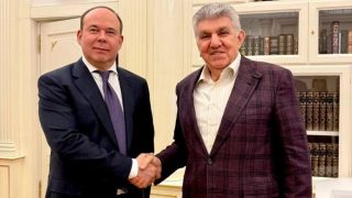 Արա Աբրահամյանը հանդիպել է ՌԴ նախագահի աշխատակազմի ղեկավարի հետ