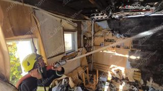 Եղվարդ քաղաքի սեփական տներից մեկի բակում գործող շոգեբաղնիքում հրդեհ է բռնկվել