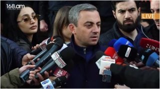 Նիկոլ Փաշինյանն արդեն լայաղ չի անում sms գրել դատավորներին, «Հայկական ժամանակը» միանգամից գրում է՝ ինչ է պետք անել. Իշխան Սաղաթելյան