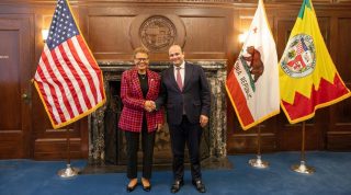 ԱՄՆ-ում ՀՀ դեսպանը Լոս Անջելեսի քաղաքապետի հետ քննարկել է համագործակցության զարգացման հնարավորությունները