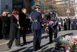 Փարիզի ահաբեկչական հարձակումների 10-ամյակին Մակրոնը հարգանքի տուրք է մատուցել զոհերի հիշատակին