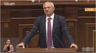 Այս իշխանության հետ պայմանավորվել պետք չէ, ավելի լավ է գնալ նստել. Մամիկոն Ասլանյան