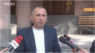 Չէ, չենք հանդիպում, եթե սեղանին գումարները դրված չեն. թող ասեն՝ ինչ են անելու. Մհեր Կարագյոզյան