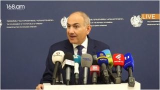 Առաքելական եկեղեցին կաթողիկոս չունի. Եզրաս սրբազանը «ԿԳԲ ագենտ» է. Նիկոլ Փաշինյան