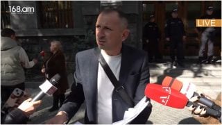 Իրավապաշտպանը 20-ից ավելի դիմումներ մուտքագրեց. հանցագործը Նիկոլն ա, բռնե՛ք՝ արձագանքեց քաղաքացին