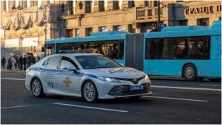 Պետերբուրգում 2 անչափահաu են ձերբակալվել ոստիկանական բաժանմունքն ու մեքենաները hրկիզելու փորձի համար