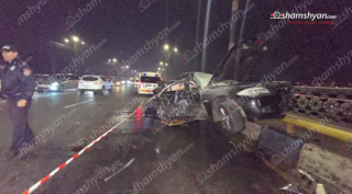 Կիևյան կամրջի վրա բшխվել են «Nissan X-Trail»-ը, «Mercedes»-ն ու «BMW»-ն․ կա 1 զnհ 3 վիրшվոր