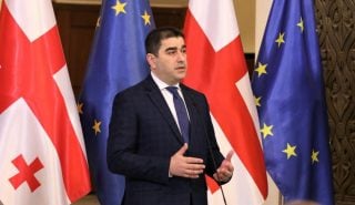 Վրաստանի քաղաքացիներին կարգելվի քվեարկել արտասահմանում. խորհրդարանի խոսնակ