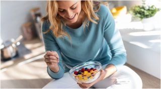 Սննդային սովորություններ. ե՞րբ պետք է սնվել լավ քնելու համար