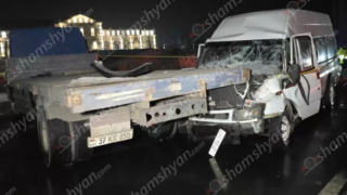 Խոշոր ավռովթարի հետևանքով ճանապարհը ամբողջությամբ փակվել է