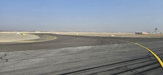 Շահագործման են հանձնվել Զվարթնոց օդանավակայանի վերանորոգված մայրուղին և ղեկուղին