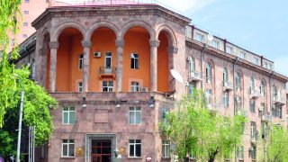 Բրյուսովի անվան համալսարանում միմյանց հարվածած 5 ուսանողուհիներից 2-ը հարազատ քույրեր են