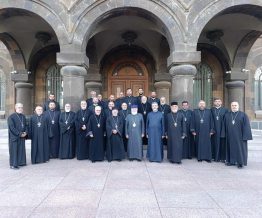 Այս օրերին դուք հոգևոր սխրանք գործեցիք` չենթարկվելով եպիսկոպոսի պառակտիչ հակականոնական հրահանգներին. Սամվել դպիր Գրիգորյան