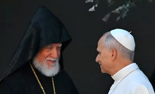 Լևոն 14-րդը հանդիպել է Արամ Առաջինին