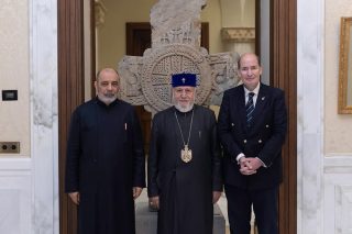 Մայր Աթոռը պատրաստ է աջակցել այն նախաձեռնություններին, որոնք նպաստում են Հայոց ցեղաuպանnւթյան վավերագրերի ուսումնասիրությանը. Վեհափառ