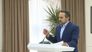 Քաղաքապետարանի հավաքարա՞րն է ավելի շատ աշխատավարձ ստանում, թե՞ մանկապարտեզների տնօրենները. Պեդրո Զարոկյան