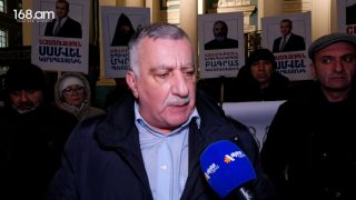 ՀՀ-ում ճնշում են բարերարներին, հոգևորականներին, պառակտում են ժողովրդին․ բողոքի ակցիա՝ ՌԴ-ում