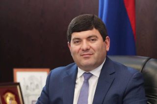 Դավիթ Համբարձումյանին  շնորհվել է Մասիս համայնքի պատվավոր քաղաքացու կոչում