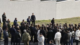 Կիրանցի պատի տակ որոշվել է «զինաթափել» Սահմանապահ զորքերը. Փաշինյանի և ռազմական ղեկավարության համատեղ քաղաքական շոուն