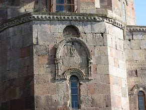 Ապօրինի կալանավորված հոգևոր հայրերի համար աղոթք կբարձրացվի առ Աստված