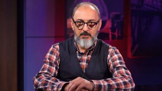 «Կաթողիկոսի կաթողիկոս լինելը նիկոլի որոշելով կամ ընդունելով չի, բայց մենք բոլորս պիտի հասկանանք, որ նիկոլի վարչապետ լինելն ա ՄԵՐ ՈՐՈՇԵԼՈՎ». Վահե Բեգոյան