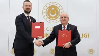 Թուրքիան և Լեհաստանը ռազմական համաձայնագիր են կնքել