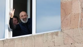 «Սիսական ջոկատի հրամանատար Աշոտ Մինասյանին տարել են ոստիկանության Սիսիանի բաժին, որպեսզի տեղափոխեն կալանավայր». Հովհաննես Իշխանյան