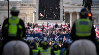 Մասկը Մեծ Բրիտանիան անվանել է ոստիկանական պետություն